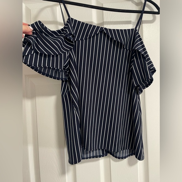 Banana Republic Navy and White Striped Off-Shoulder Top - Picture 4 of 4